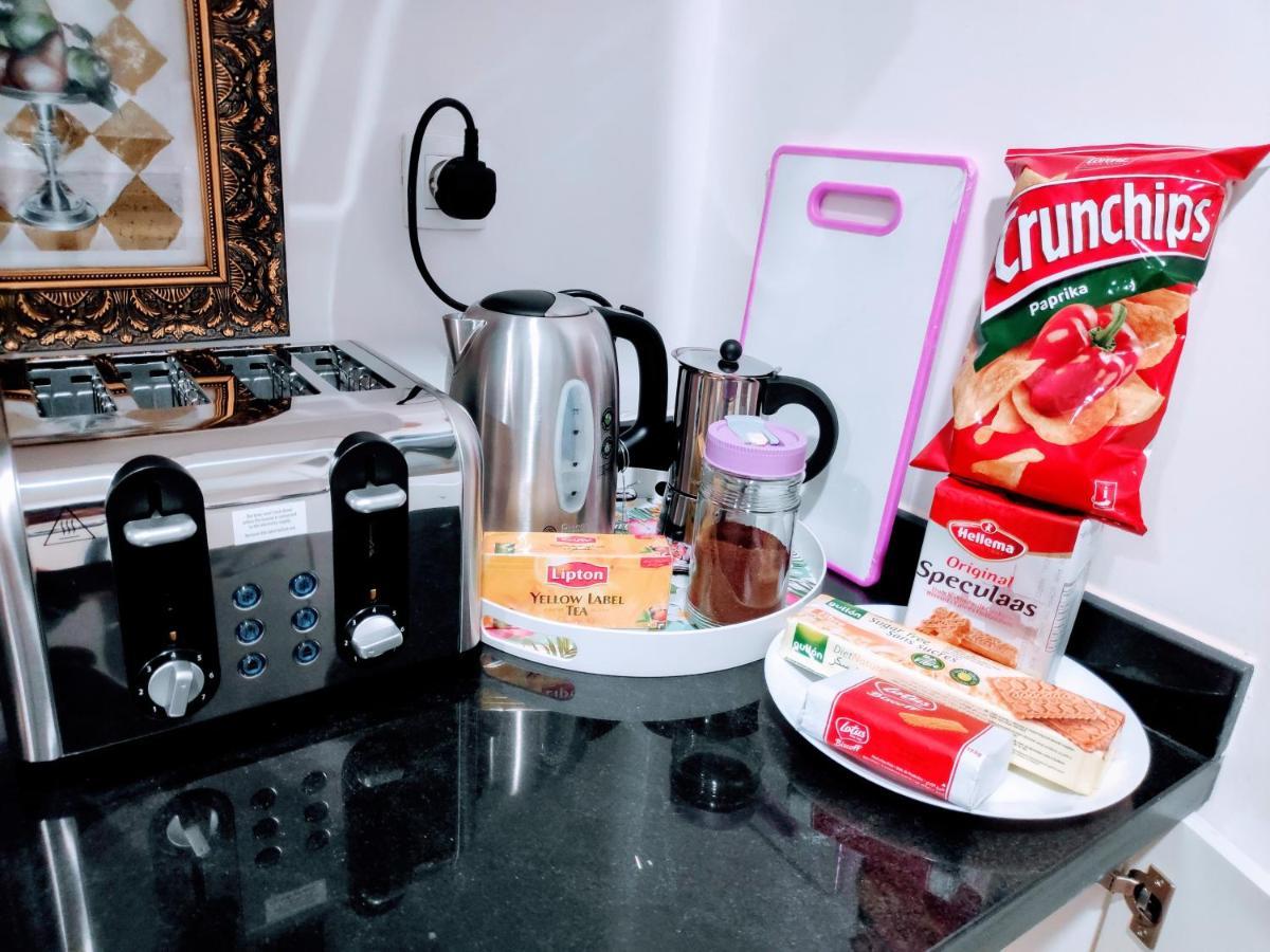 La Marina Luxury Apartment Fully Furnished Free Wifi, High Standard Residence, Amazing Prime Location Close To Restaurants, Transport, Beach And Bouregreg River ساليه المظهر الخارجي الصورة